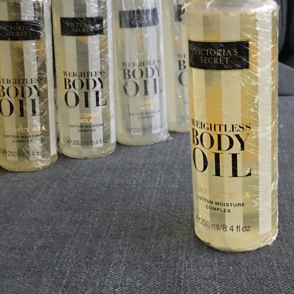 Victoria’s Secret coconut milk body oil